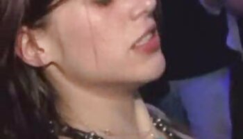 Sexy babes Karla Maddy và Aj lần lượt làm tình phim sex du nhanh mỗi khác