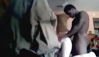 Ý bảo vệ mẹ xech nhanh